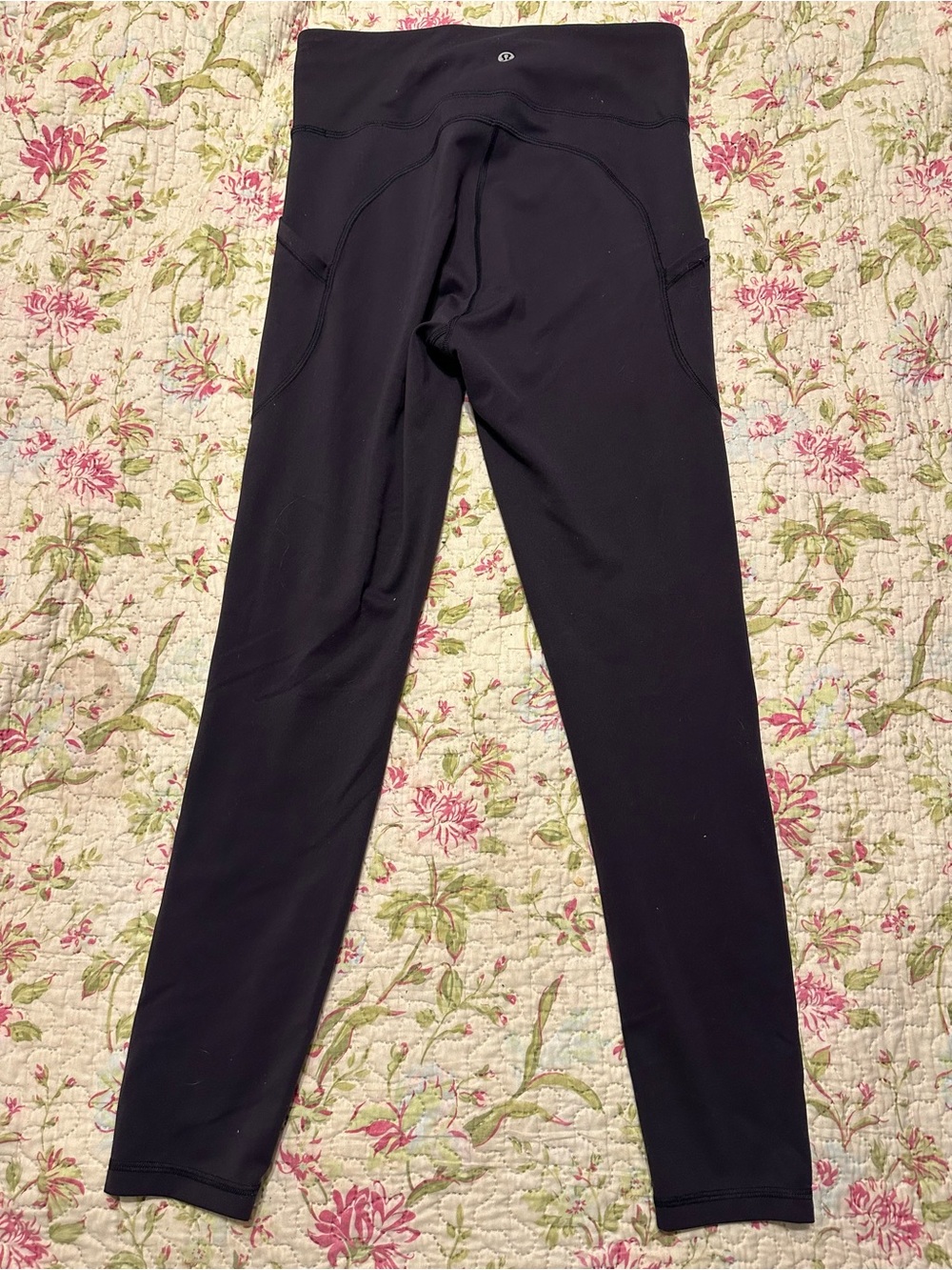 Lululemon Invigorate High Rise Tight 25” Black Size 6 Silicone Lulu Back Pocket - Picture 8 of 8